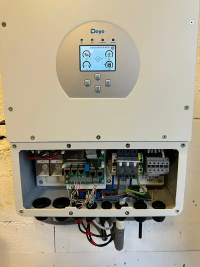 Onduleurs photovoltaïques en local technique