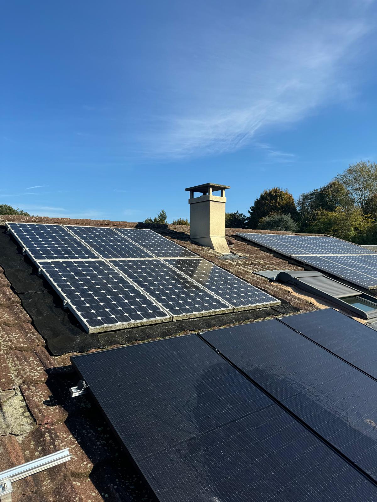 Panneaux solaires installation agricole